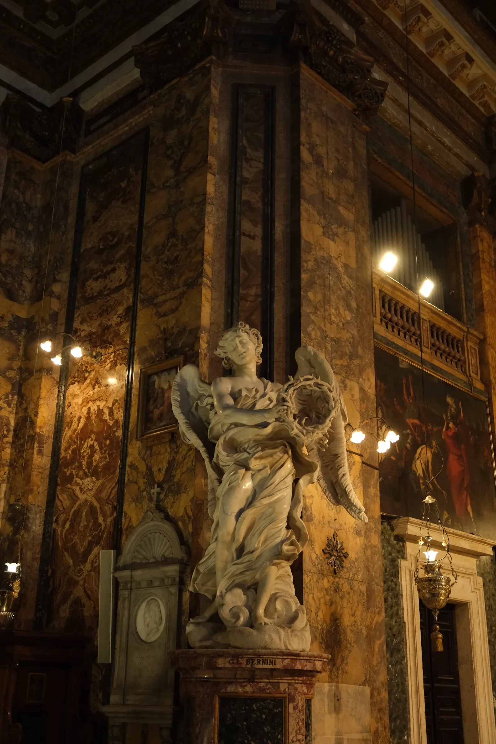 Bernini angel